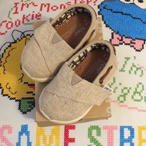Toms Bimini Natural Burlap baby shoes